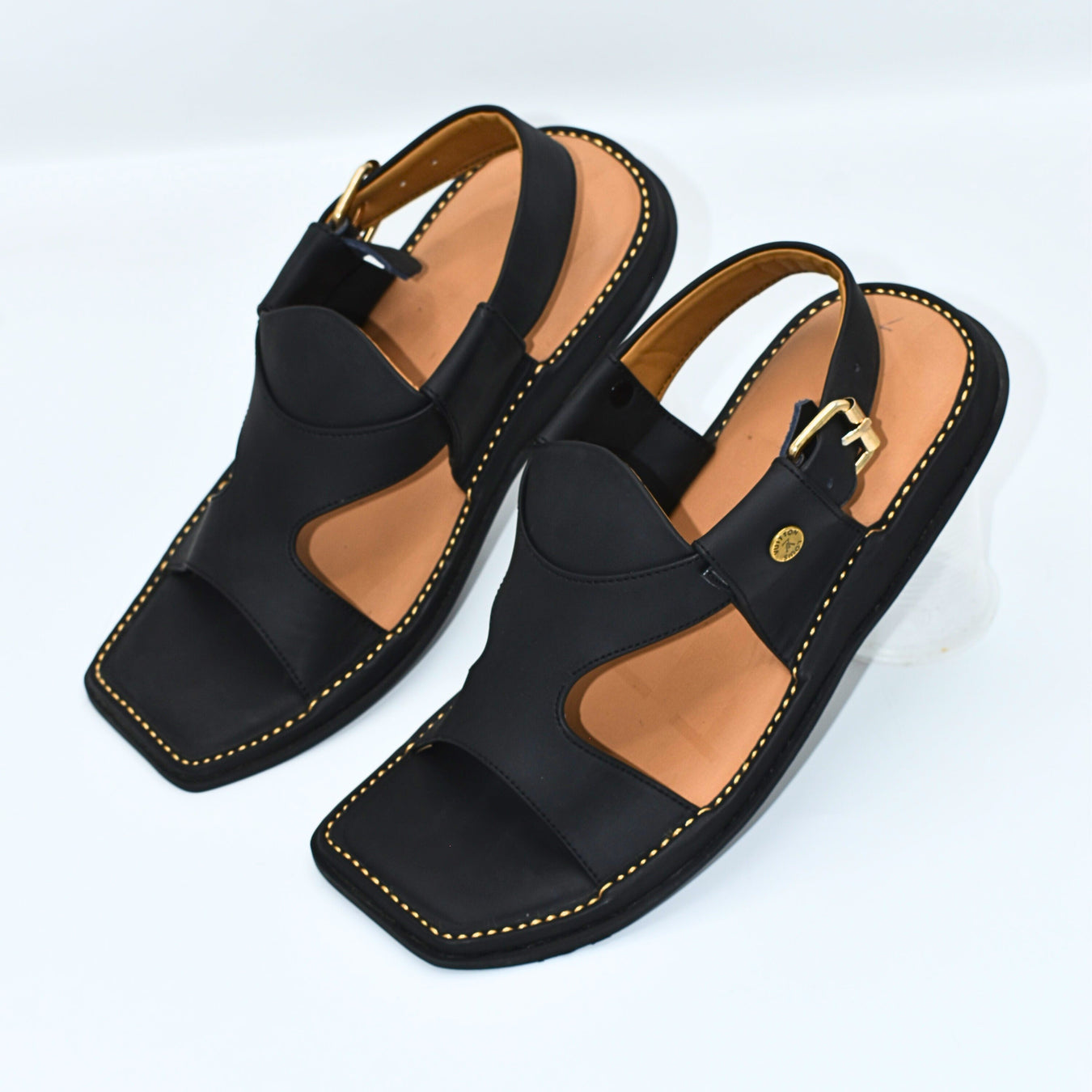 HandyMade Red Panjedar Chappal