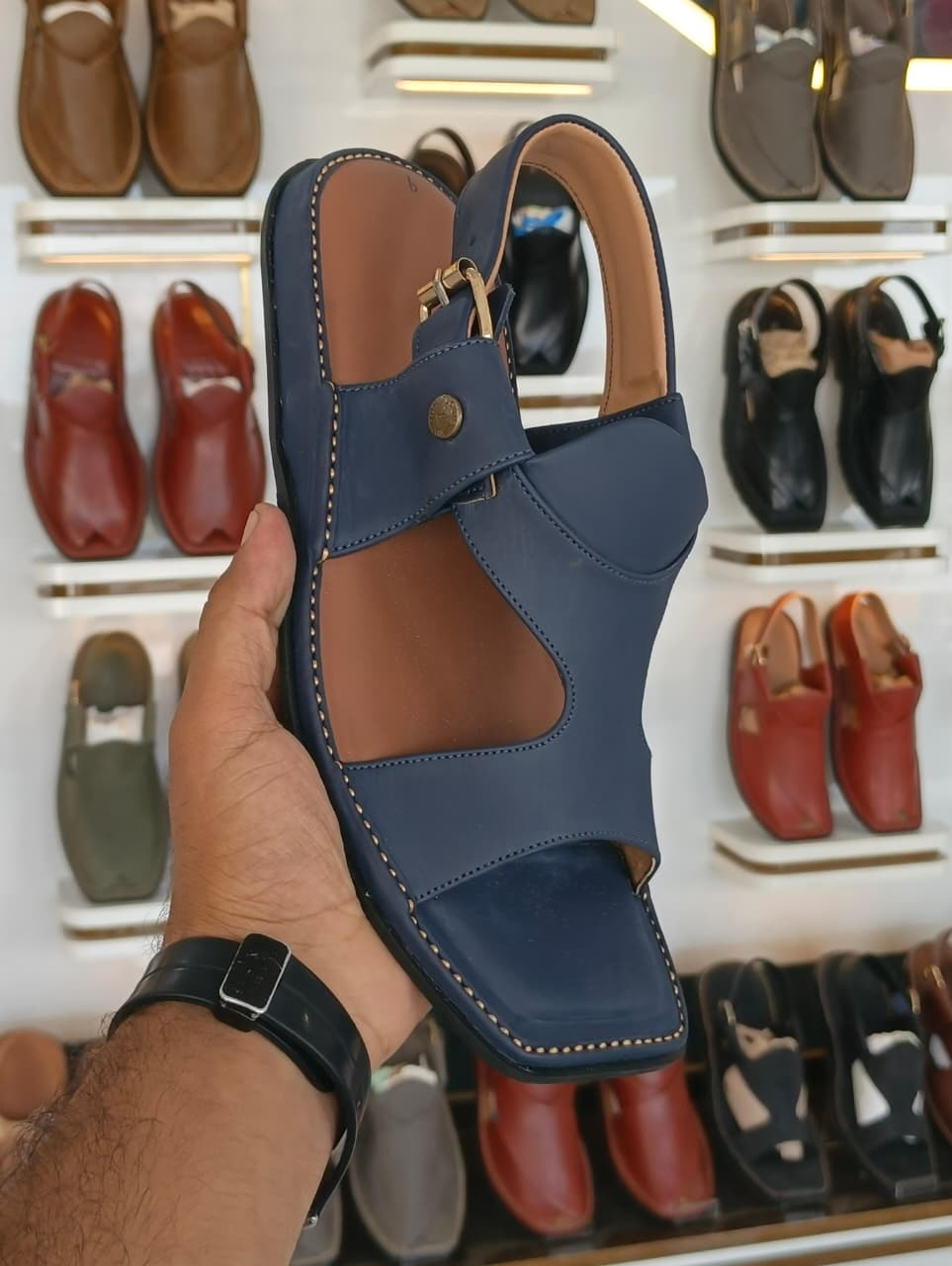 HandyMade Blue Panjedar Chappal